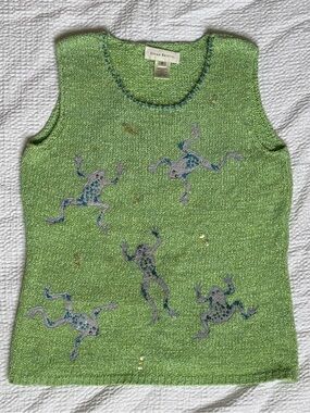 Susan Bristol Light Green Knit Tank with Frog Motif